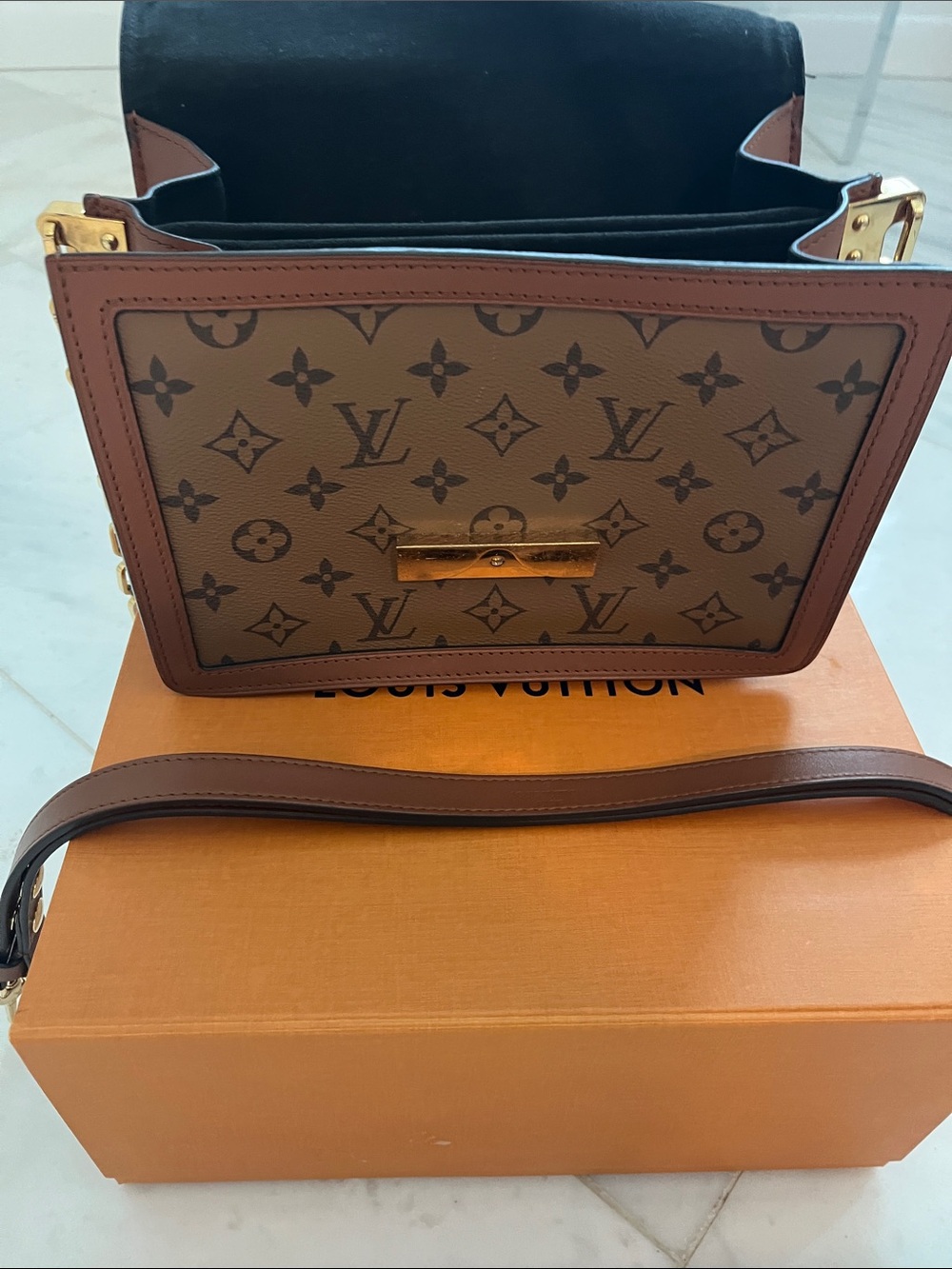 Louis Vuitton, Monogram Canvas Shoulder Bag with Brown Trim and Gold Hardware - Picture 10 of 15